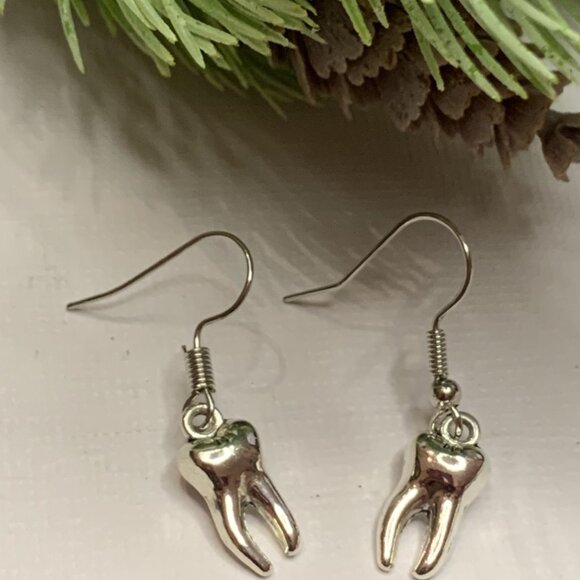 Tooth Earring, Tooth Fairy, Dentist Earring, Dental Hygienist Earrings, Teeth - Picture 7 of 7
